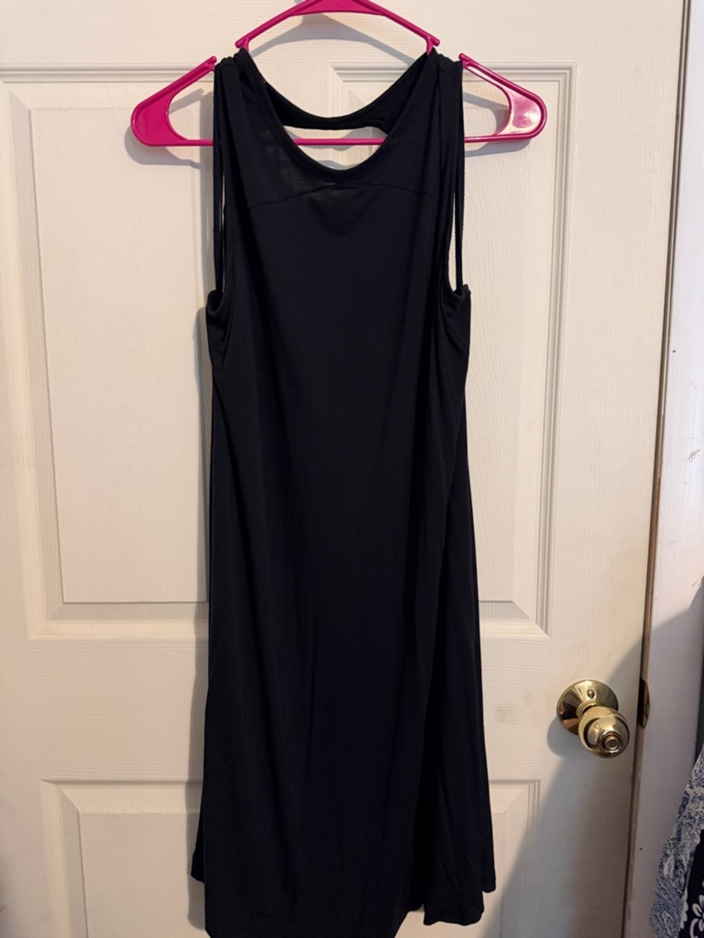 GAP Black Sleeveless Midi Dress